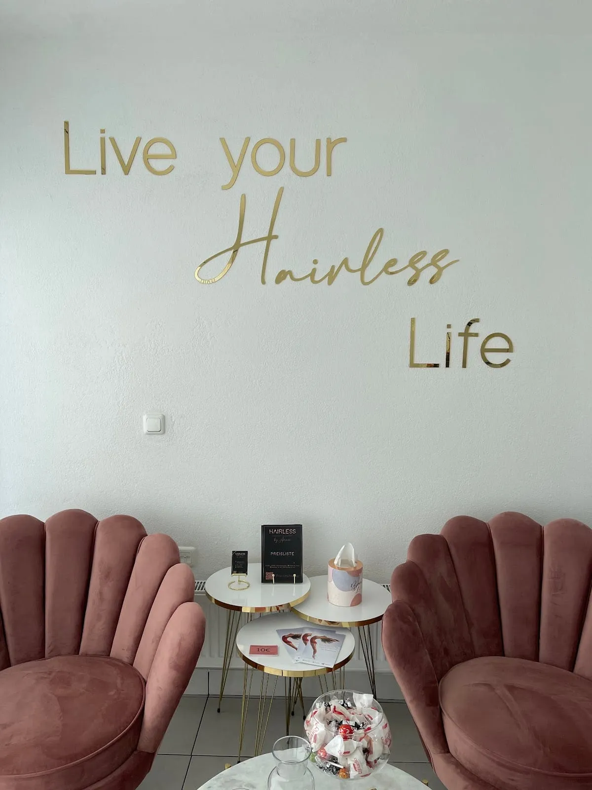 Hairless by Amani, Studio Braunau am Inn, Bild 7
